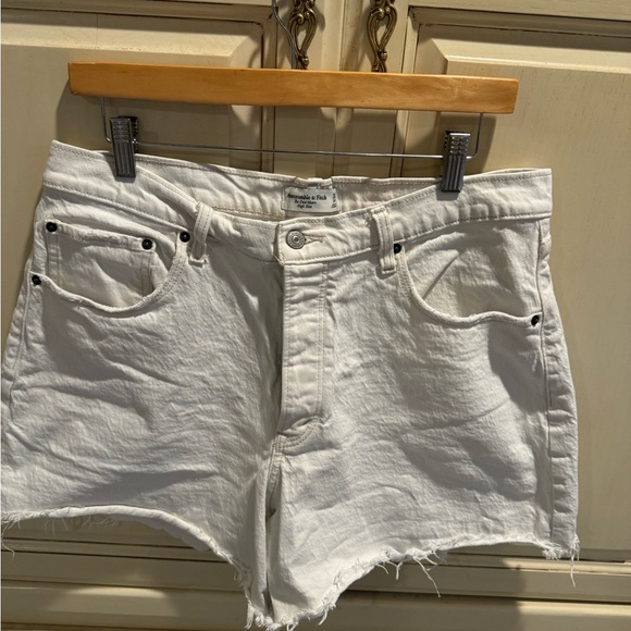 A&F ♥︎Curve LOVE high rise dad Short ᴡʜɪᴛᴇ size 32/14 - Picture 5 of 9
